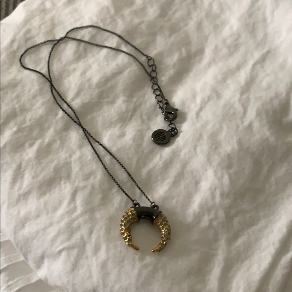 House of Harlow necklace